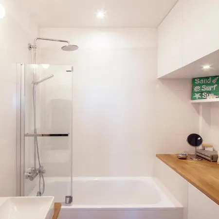 Apartment Guestready - Apt Lumineux Proche Du Moulin Rouge